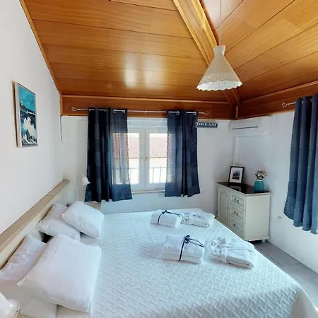 Nina Deluxe Superior 5 Star Apartment, Your Piece Of Heaven By The Sea & Park Novigrad  Exterior photo