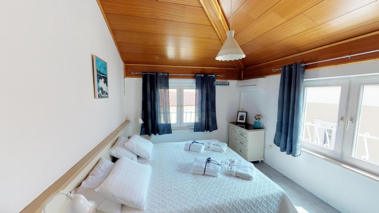Nina Deluxe Superior 5 Star Apartment, Your Piece Of Heaven By The Sea & Park Apartment Novigrad (Istria)