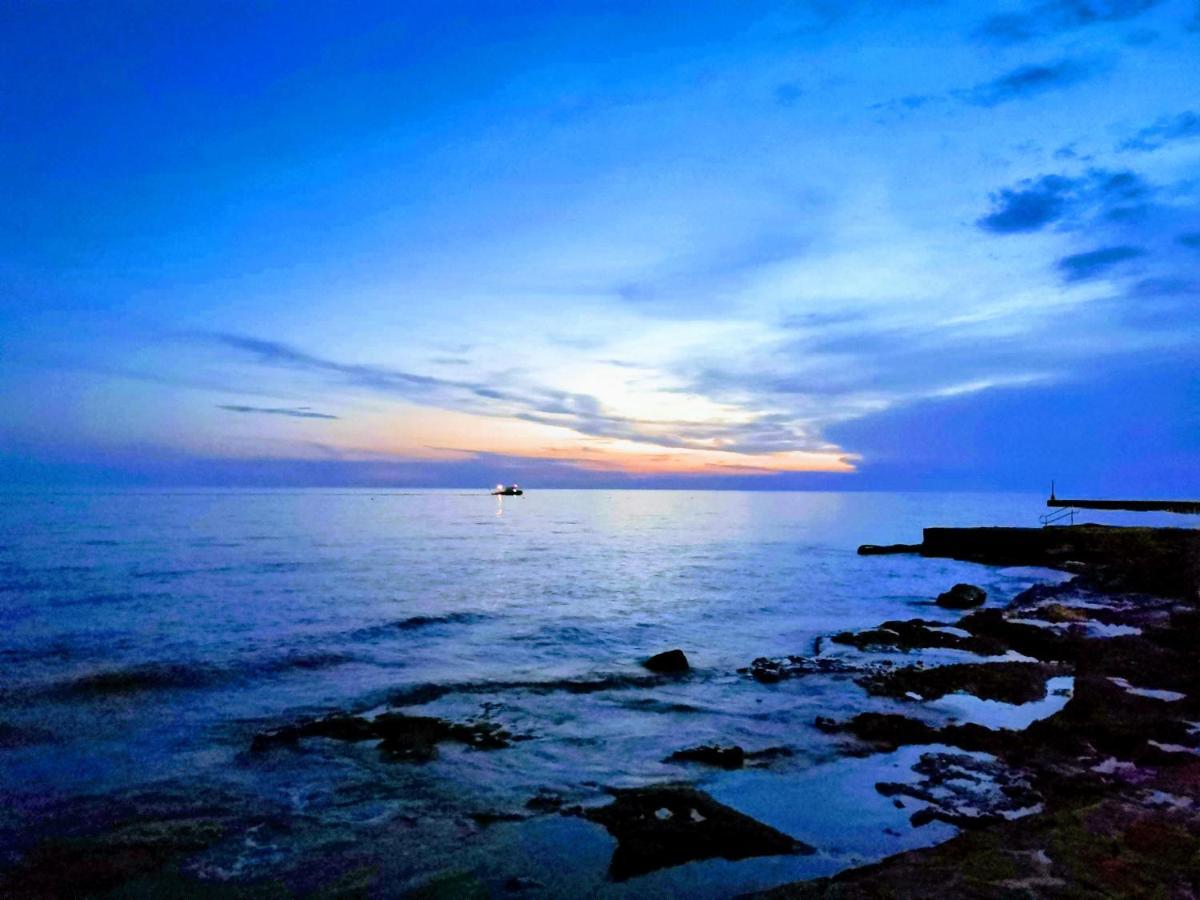 Nina Deluxe Superior 5 Star Apartment, Your Piece Of Heaven By The Sea & Park Novigrad (Istria)