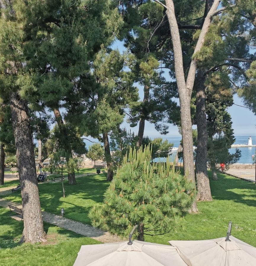 Nina Deluxe Superior 5 Star Apartment, Your Piece Of Heaven By The Sea & Park Novigrad (Istria)