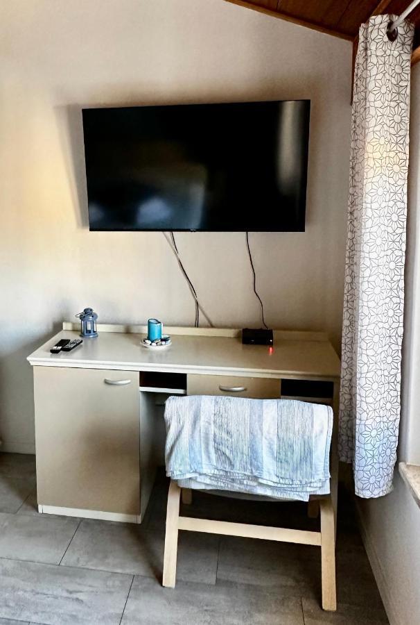 Nina Deluxe Superior 5 Star Apartment, Your Piece Of Heaven By The Sea & Park Novigrad (Istria)